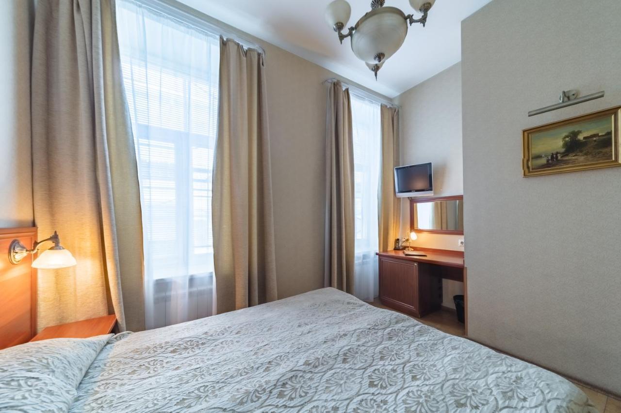 Comfort Hotel Sankt Petersburg Exteriör bild